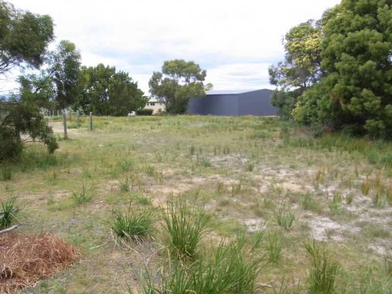 12 and 14 Oyster Bay Court, Coles Bay TAS 7215