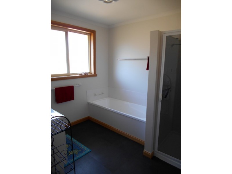 36 Hazards View Drive, Coles Bay TAS 7215