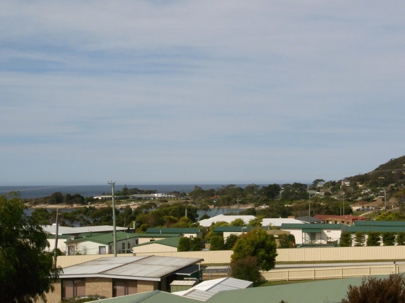 2 Harvey Avenue, Bicheno TAS 7215