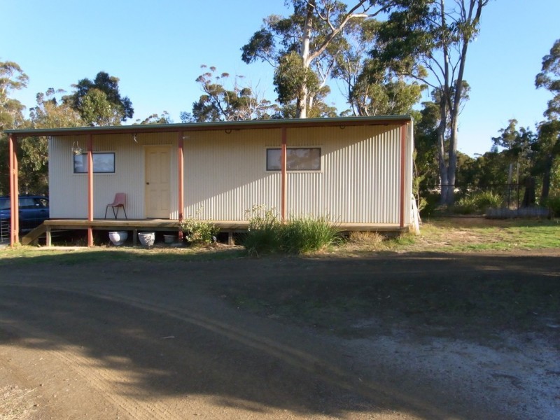 1 Barnard Drive, Bicheno TAS 7215