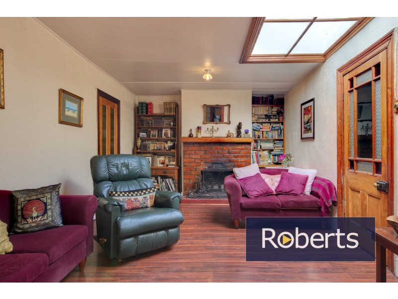 77 Burgess Street, Bicheno TAS 7215