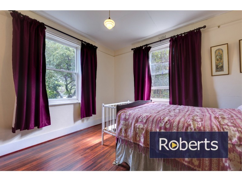 77 Burgess Street, Bicheno TAS 7215