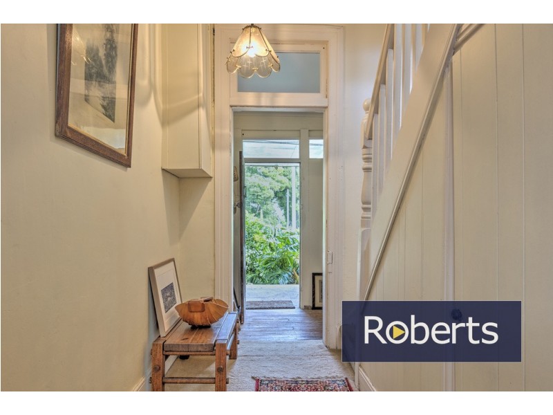 77 Burgess Street, Bicheno TAS 7215