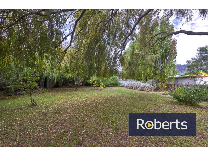 77 Burgess Street, Bicheno TAS 7215