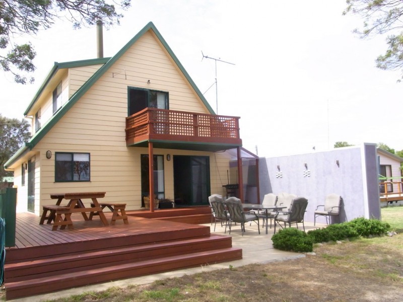 20 Swanwick Drive, Coles Bay TAS 7215