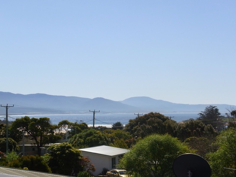 42 Gordon Street, Bicheno TAS 7215