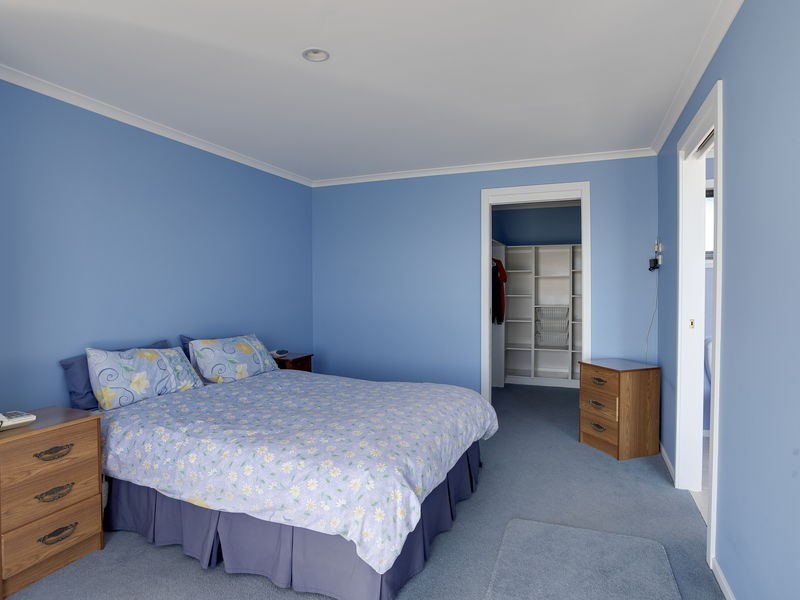 16 Meika Place, Coles Bay TAS 7215