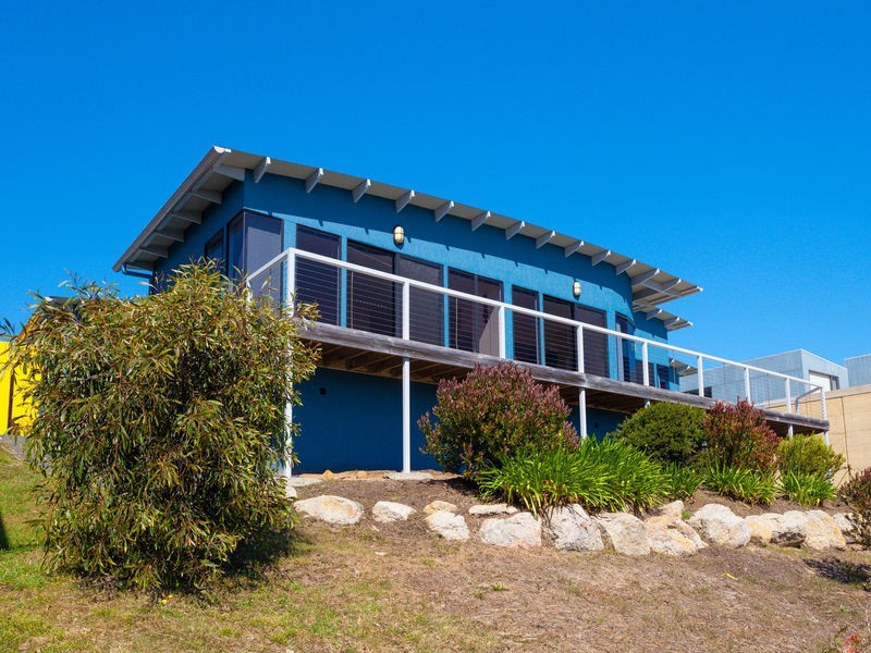16 Meika Place, Coles Bay TAS 7215