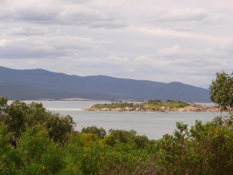 8 Waubs Court, Bicheno TAS 7215