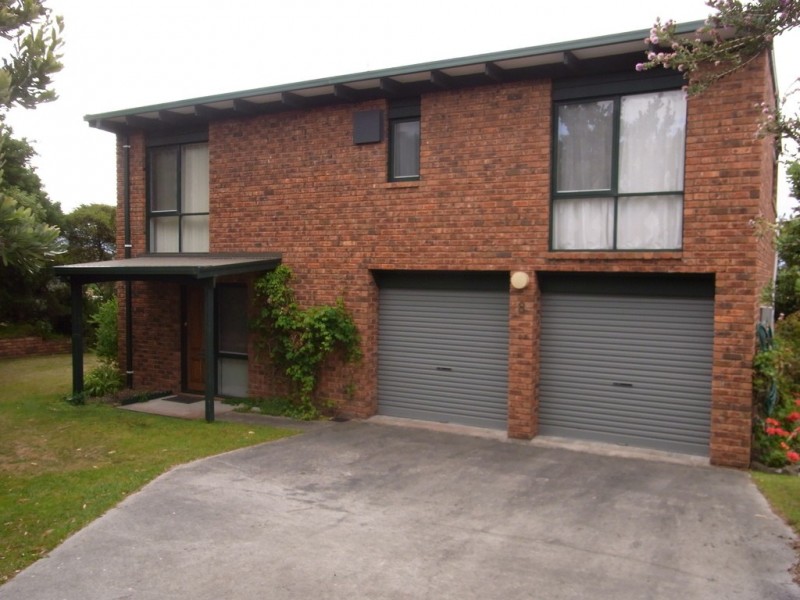 8 Waubs Court, Bicheno TAS 7215
