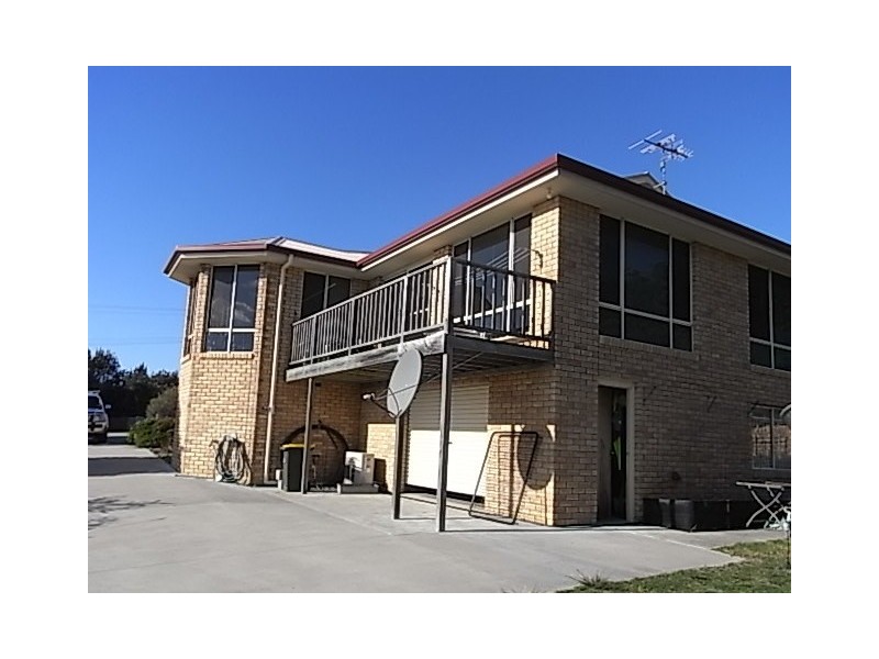 11 Sinclair Street, Bicheno TAS 7215