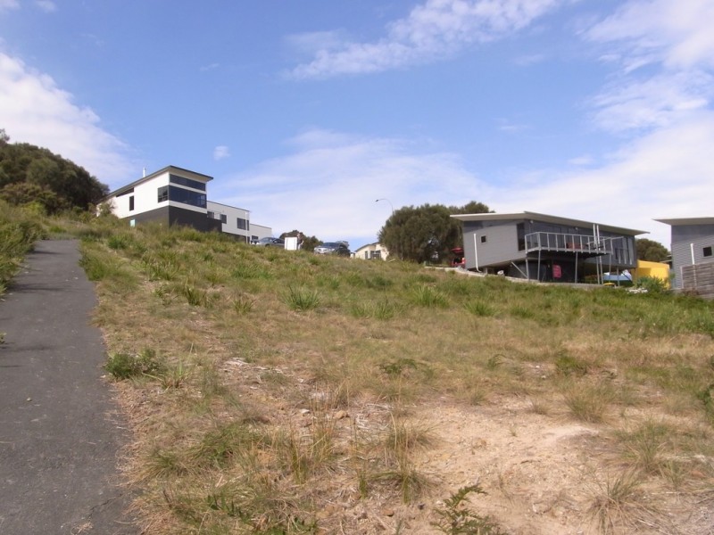 12 Meika Place, Coles Bay TAS 7215