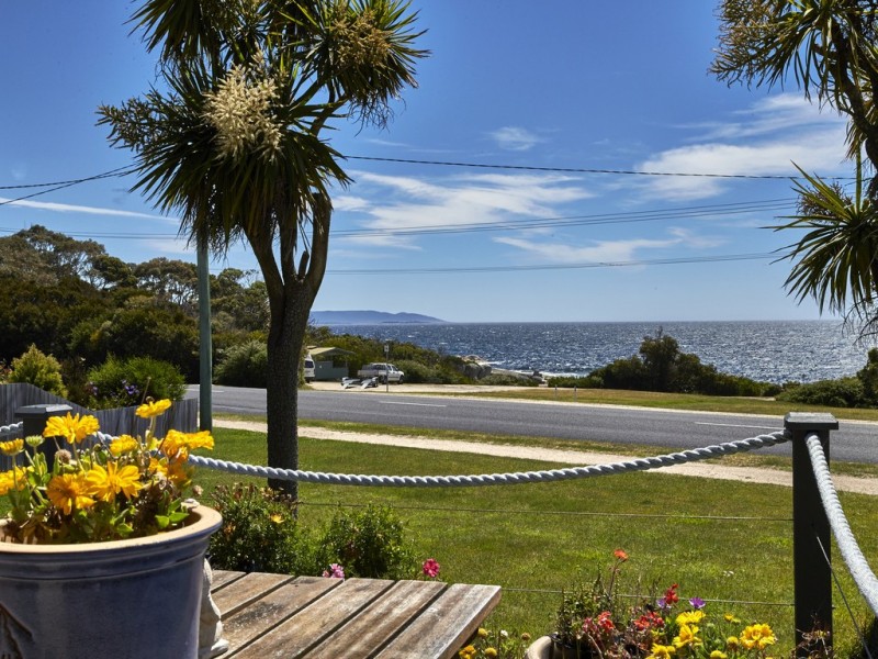 22 Tasman Hwy, Bicheno TAS 7215