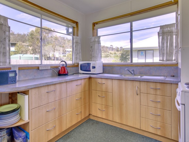 22 Tasman Hwy, Bicheno TAS 7215