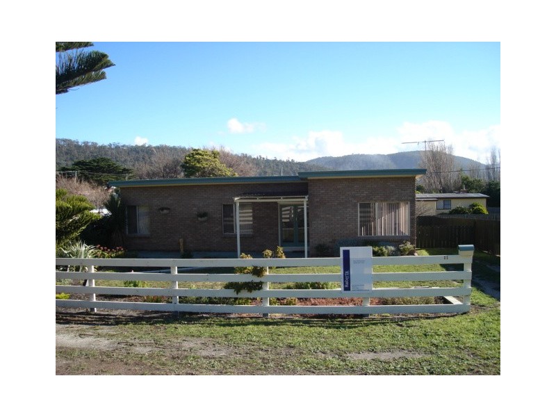11 Fraser Street, Bicheno TAS 7215