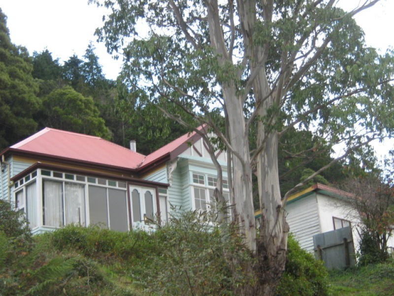 6 Mellor Street, Queenstown TAS 7467