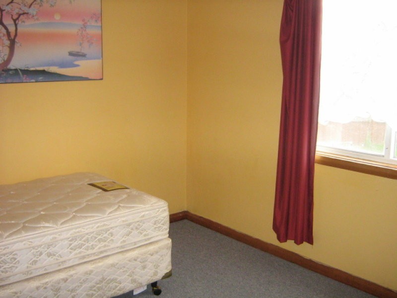 8 Belstead Street, Zeehan TAS 7469