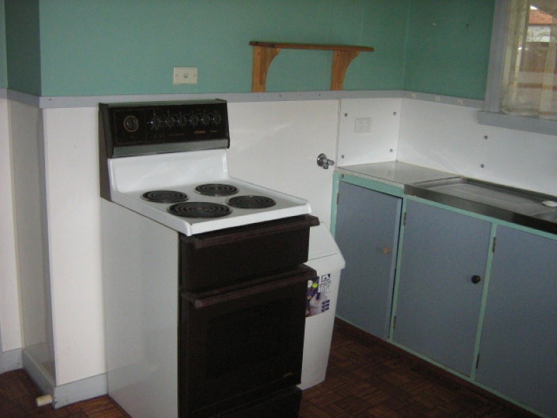 8 Belstead Street, Zeehan TAS 7469