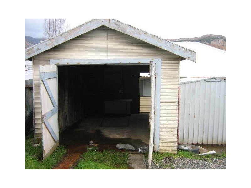 30 Penghana, Queenstown TAS 7467