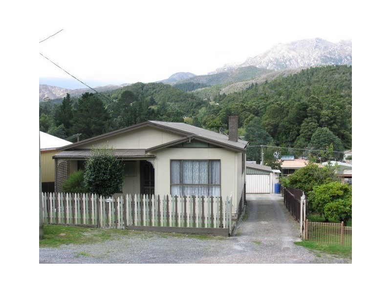 27 Urquhart St, Queenstown TAS 7467