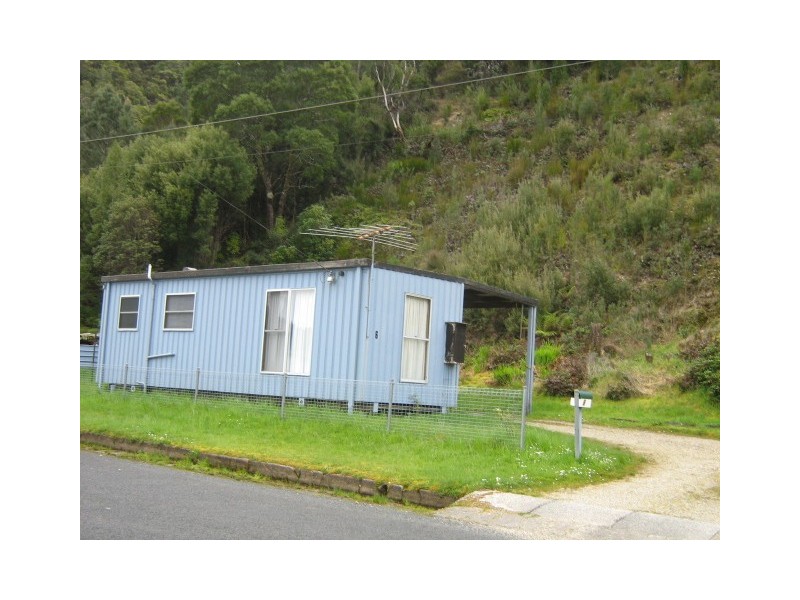 6 Urqhart Street, Queenstown TAS 7467