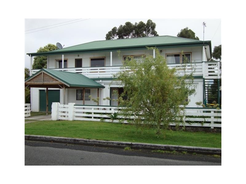 9 Herbert Street, Strahan TAS 7468