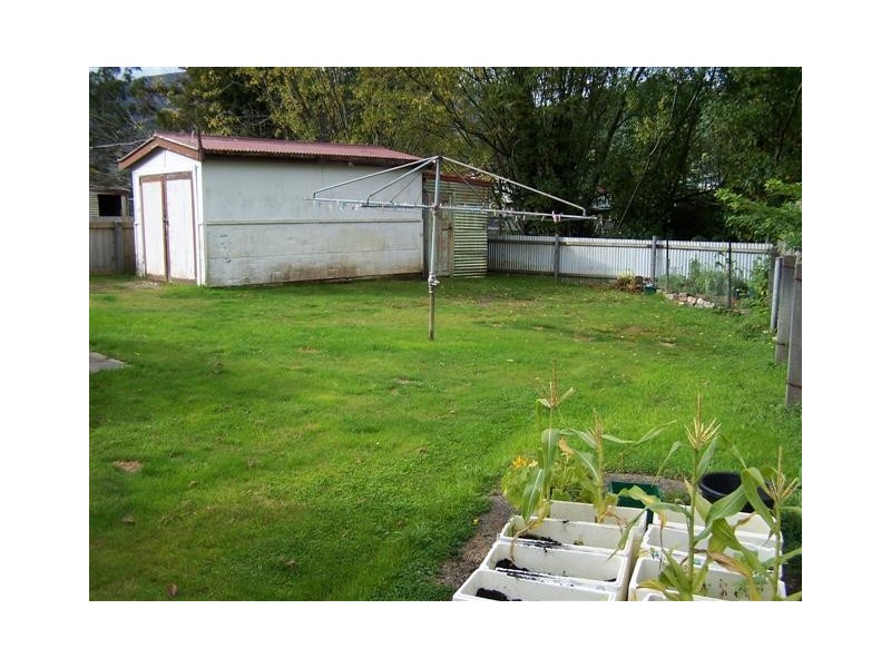 10 Penghana Road, Queenstown TAS 7467