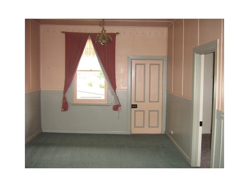 12 Urquhart Street, Queenstown TAS 7467