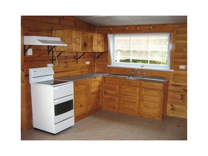 12 Urquhart Street, Queenstown TAS 7467