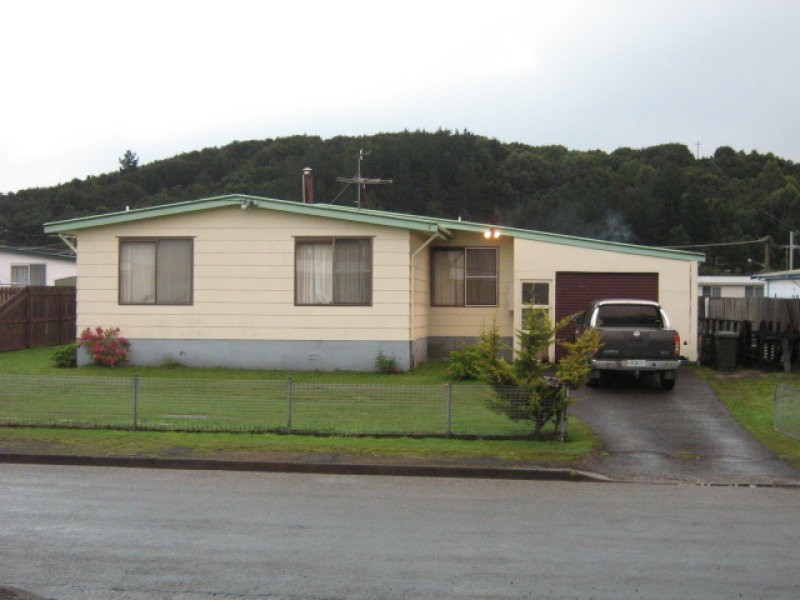 7 Austral Street, Zeehan TAS 7469