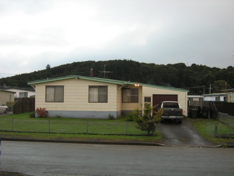 7 Austral Street, Zeehan TAS 7469