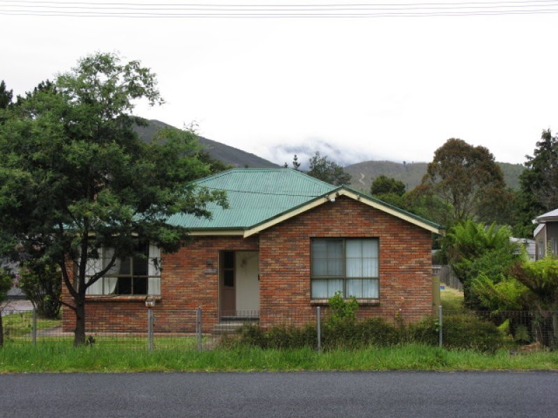 21 Austin Street, Queenstown TAS 7467