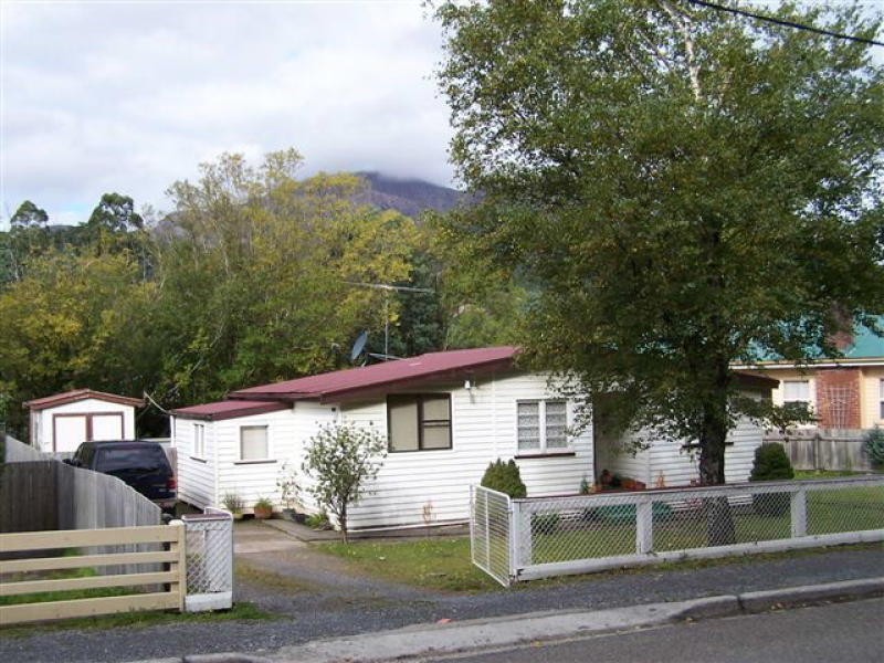10 Penghana Road, Queenstown TAS 7467