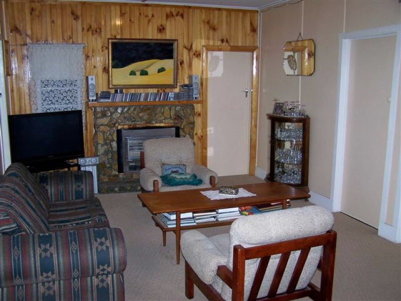 10 Penghana Road, Queenstown TAS 7467