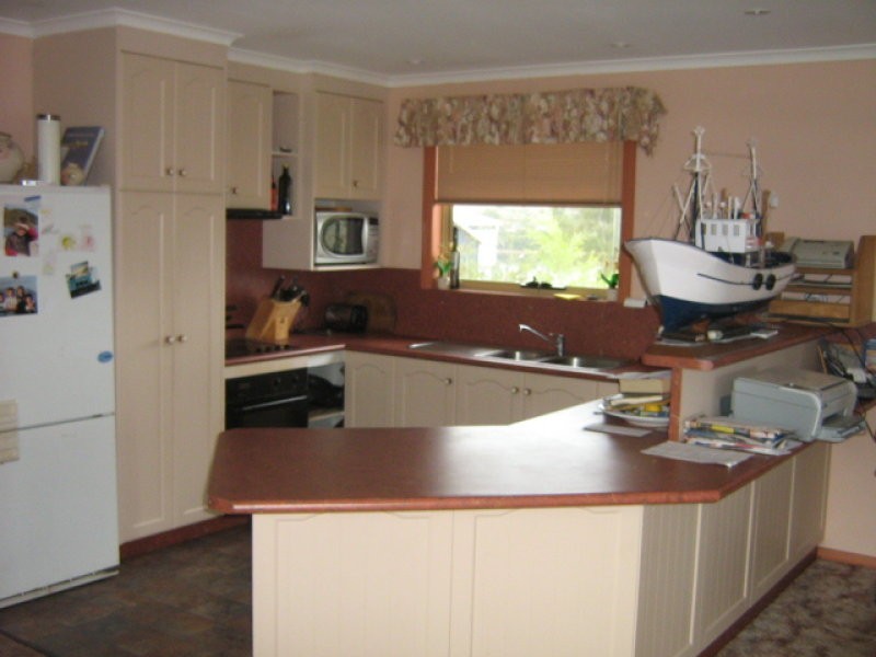 13 Fraser Street, Strahan TAS 7468