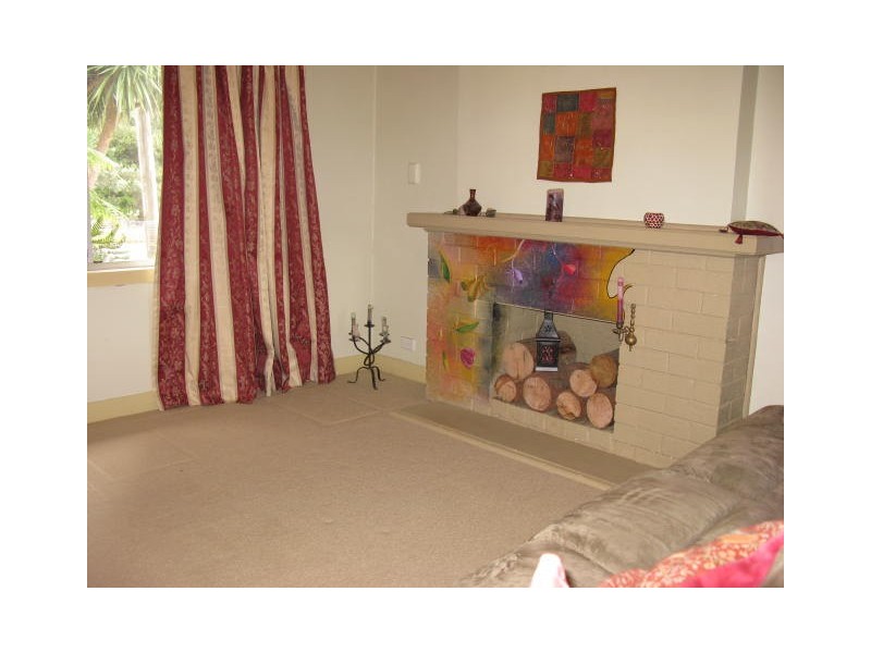 6 Elliott Street, Queenstown TAS 7467