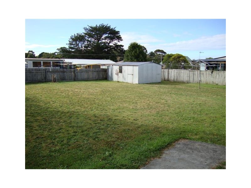 Strahan TAS 7468