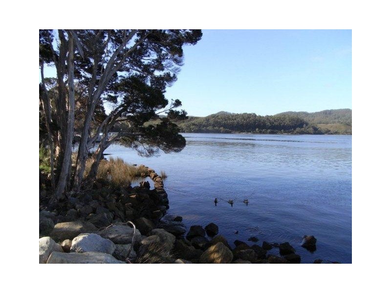 97 Lettes Bay Road, Strahan TAS 7468