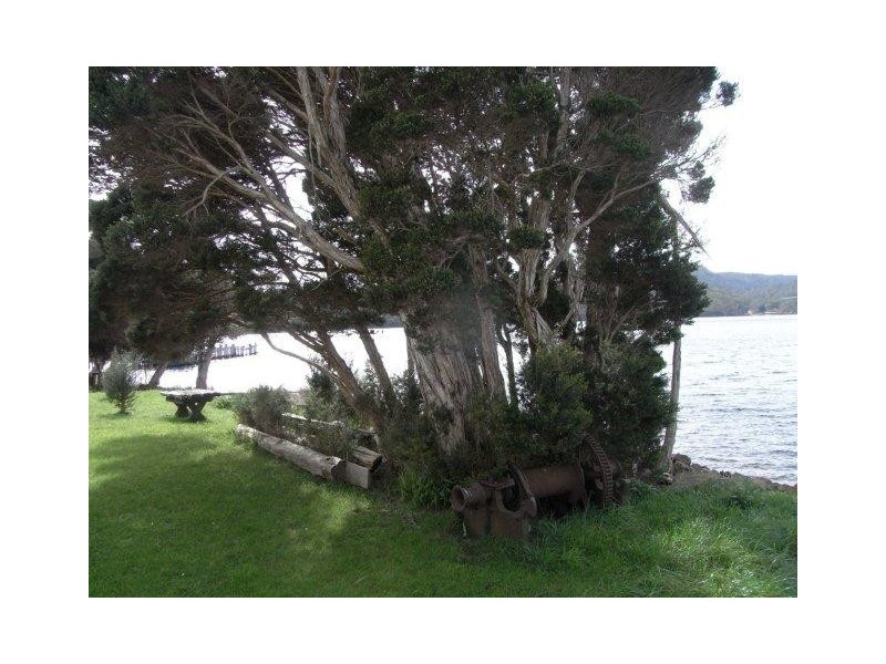97 Lettes Bay Road, Strahan TAS 7468