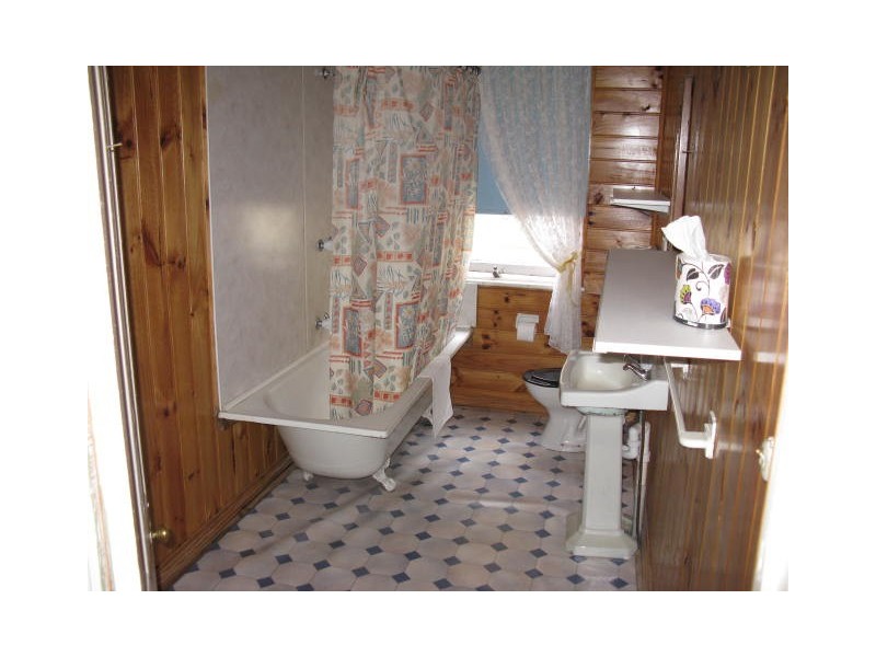 10 Crotty Street, Queenstown TAS 7467