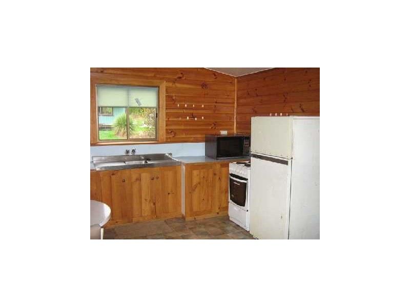 16 Featherstone Street, Strahan TAS 7468