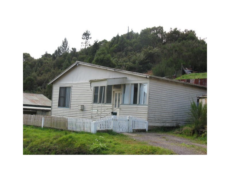 9 Alfred Street, Queenstown TAS 7467