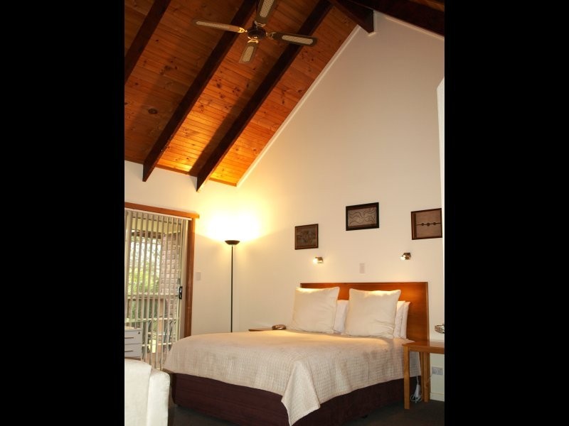 15 Reid Street, Strahan TAS 7468