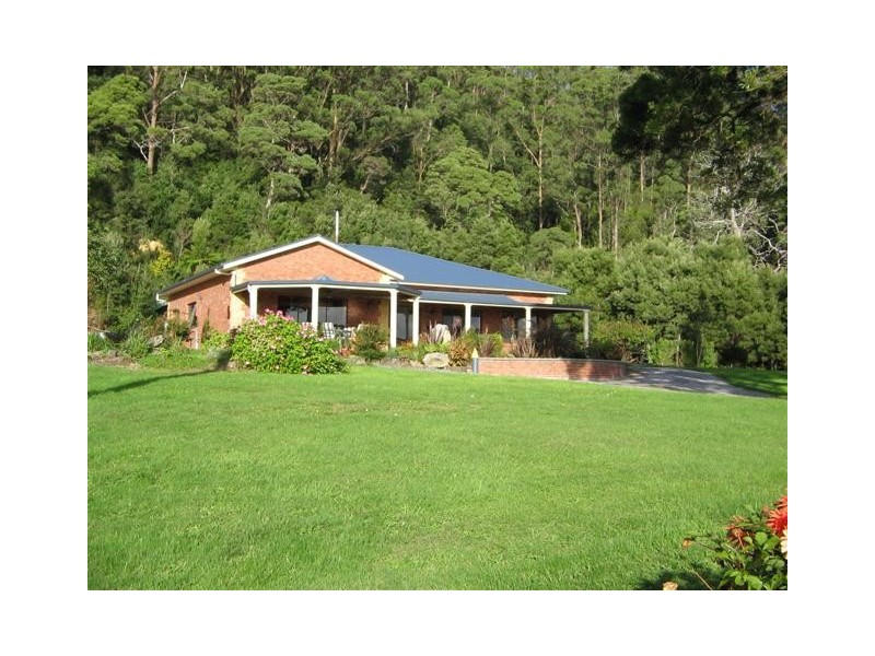 419 Lowana Road, Strahan TAS 7468