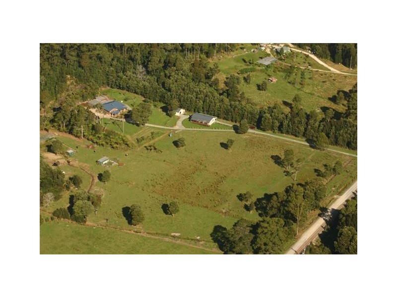 419 Lowana Road, Strahan TAS 7468