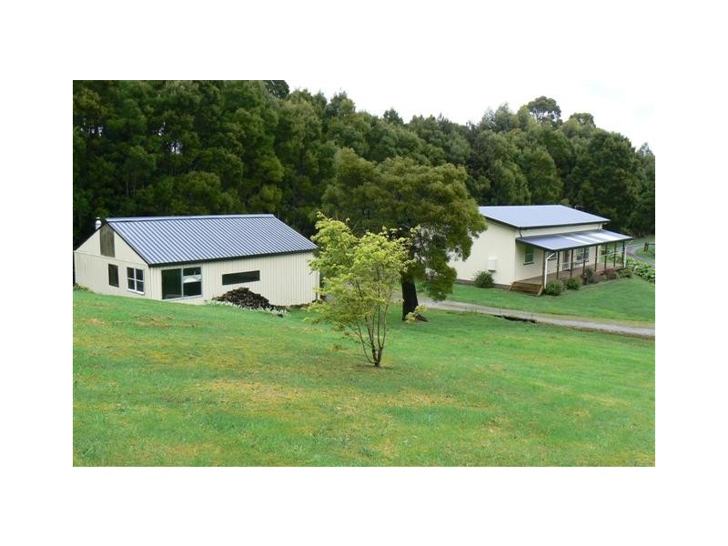 419 Lowana Road, Strahan TAS 7468