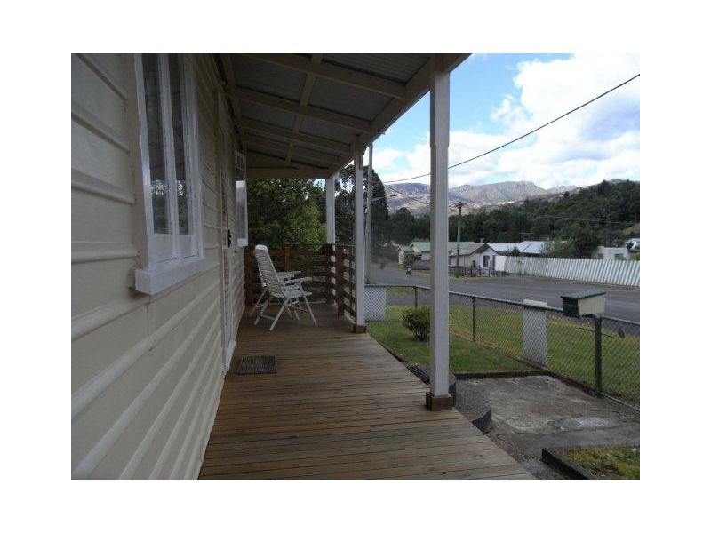 18 Grafton Street, Queenstown TAS 7467