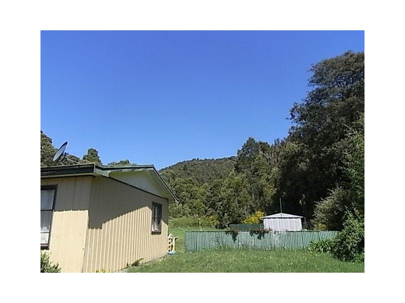 7 Nankivell Street, Queenstown TAS 7467