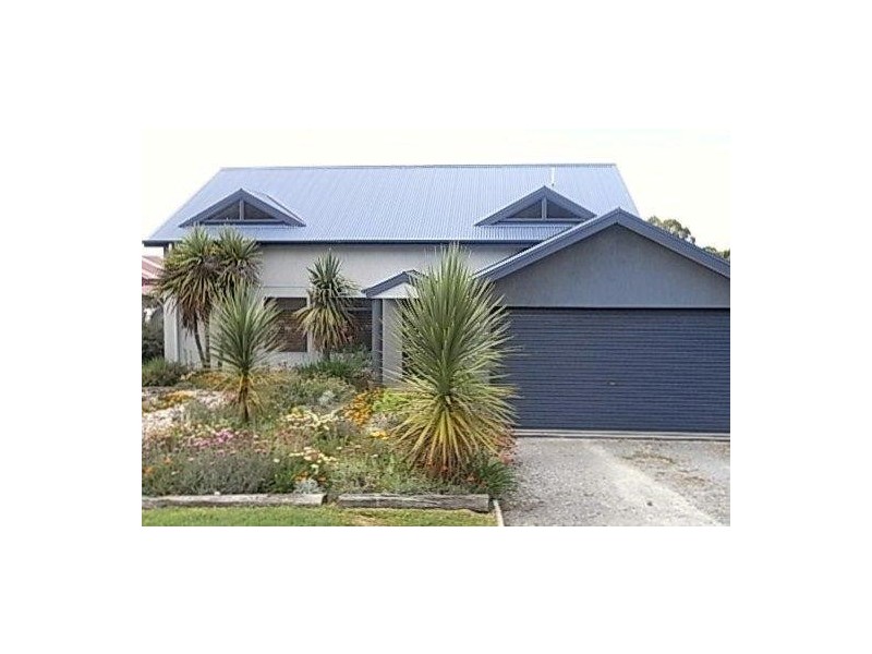 10 Charles Street, Strahan TAS 7468