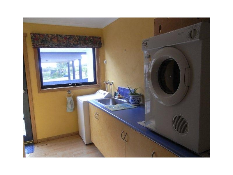 10 Charles Street, Strahan TAS 7468